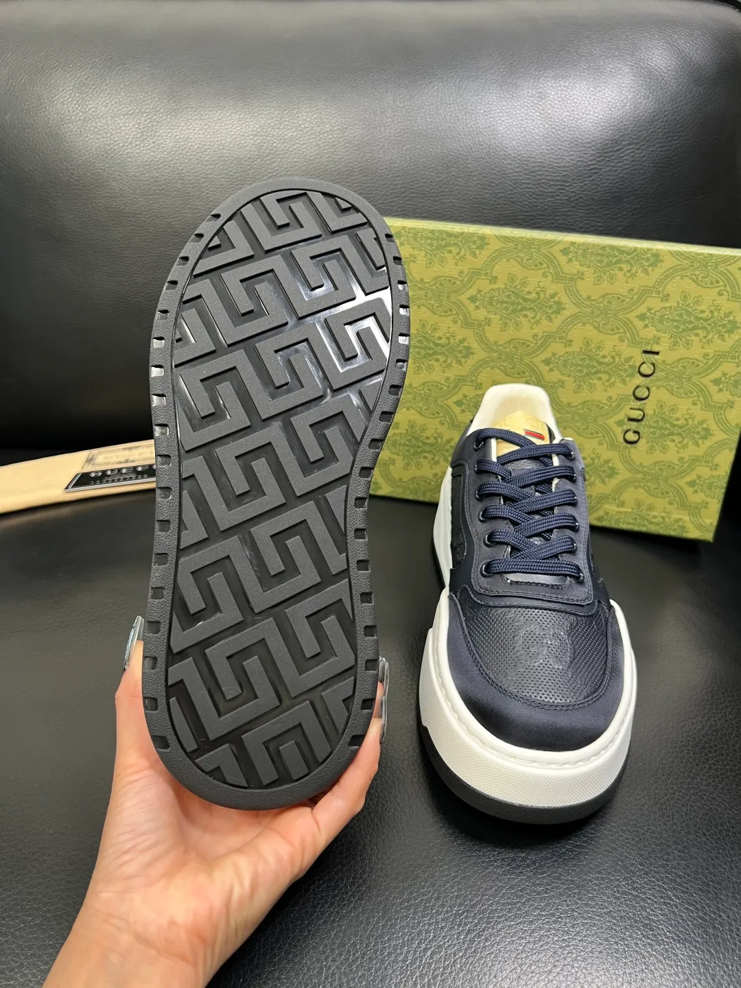 Men's shoes 💰840 Gucci high quality top crafts Gucci counter new original factory configuration, imported cowhide fabric from Italy, imported cowhide lining, breathable and comfortable, sole: original factory special supply original sole super comfortable, original factory and single goods, welcome to compare, code number 38-44 (customized 45 46)